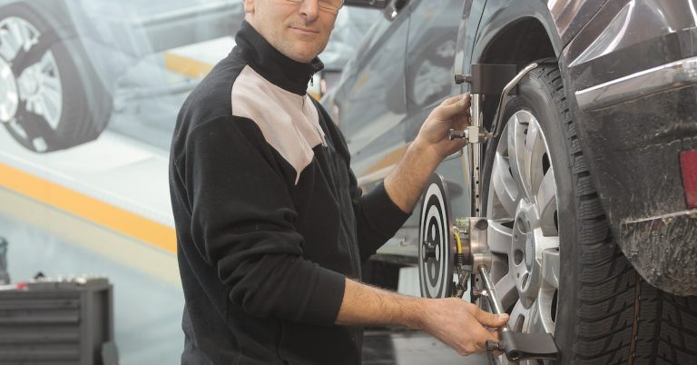 Is Your Car Making Noise When Driving? Let’s know What are The Reasons