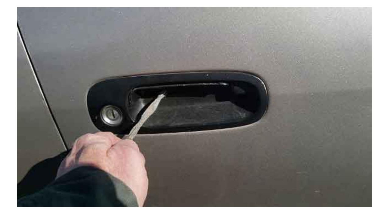 car-door-jammed