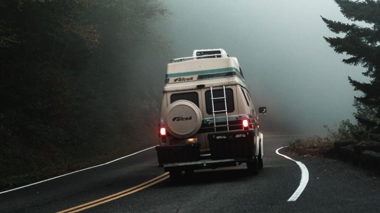 How Do You Travel Long Distance With An Electric Car