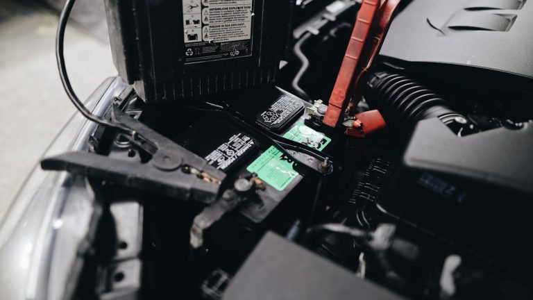 How To Test A Car Battery Without A Multimeter